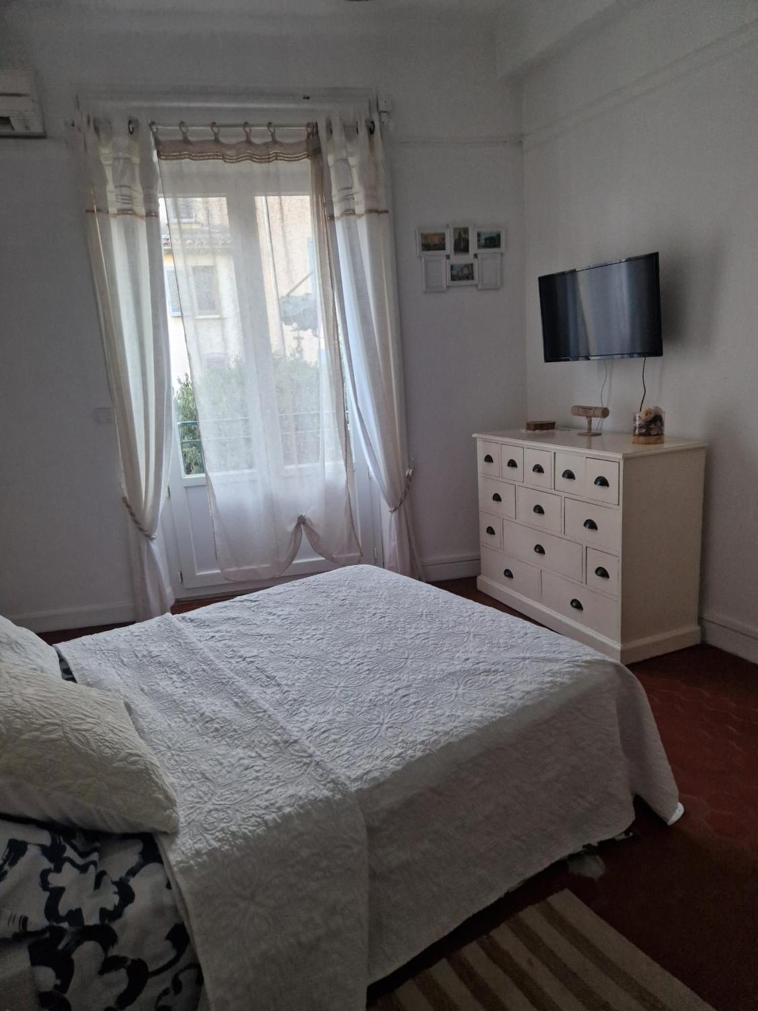 Soleil Et Douceur Ii Apartment
